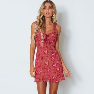 | Never Worn Item |
White fox boutique Sweet Fling Mini Dress Fuchsia Pink Print